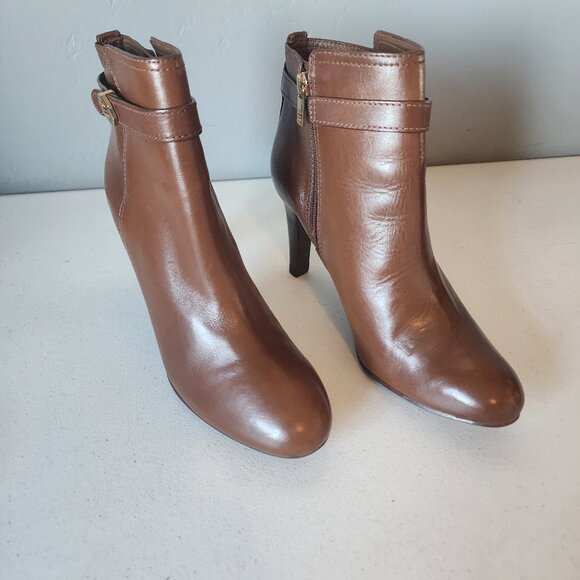 Tory Burch Booties "EUC" - Picture 7 of 16